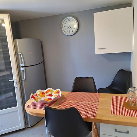 Agreable Studio Tout Equipe Montsoué エクステリア 写真